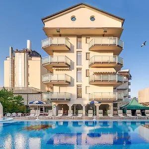 Hotel Universal, Cervia