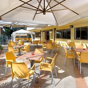 Levante Hotel