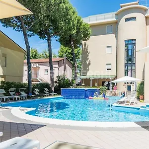 Amico Hotel