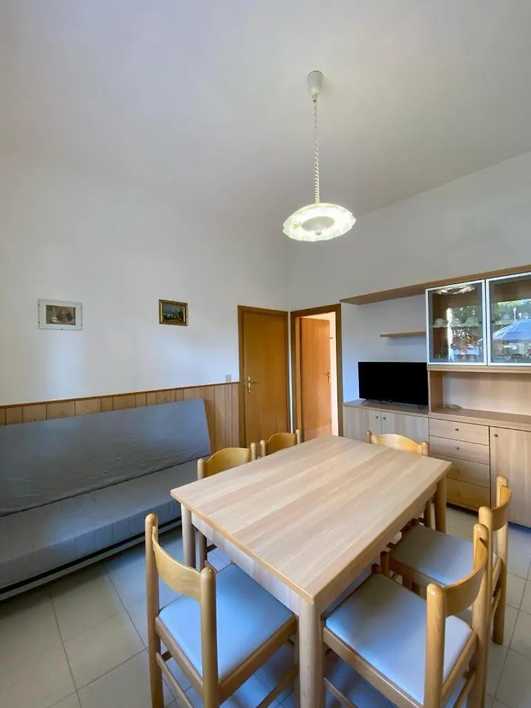 Abruzzi 35 Apartment Cervia