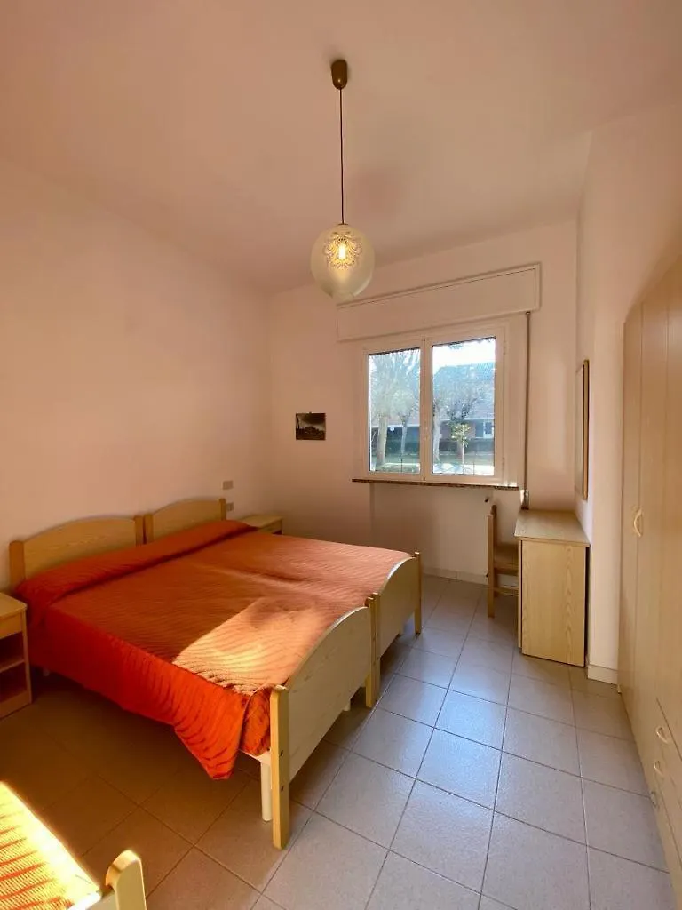 Abruzzi 35 Apartment Cervia 0*,  Italy