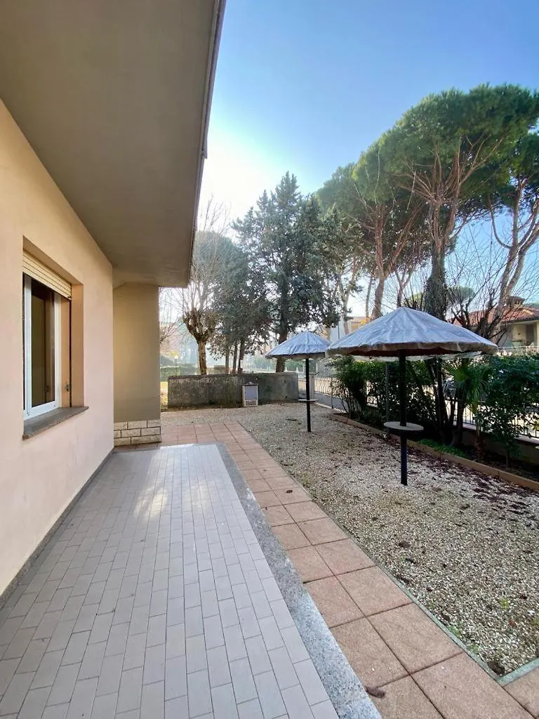 Abruzzi 35 Apartment Cervia
